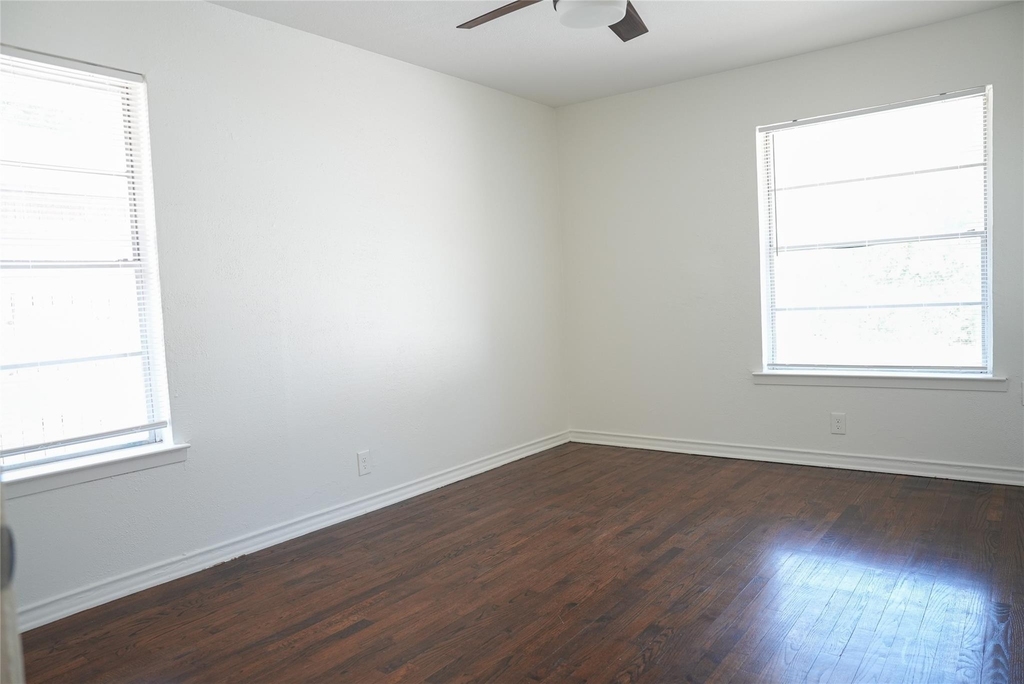 6565 Ascot Lane - Photo 18
