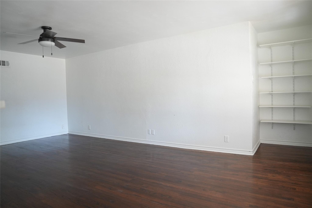 6565 Ascot Lane - Photo 24