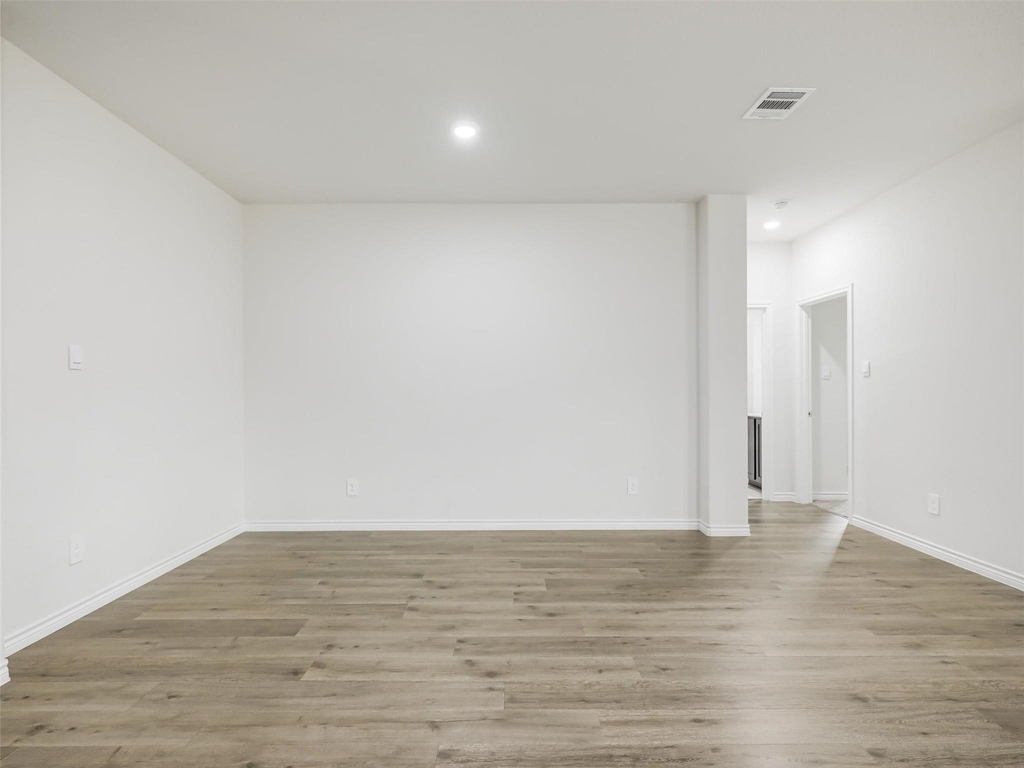 9812 Autumn Leaves Lane - Photo 8