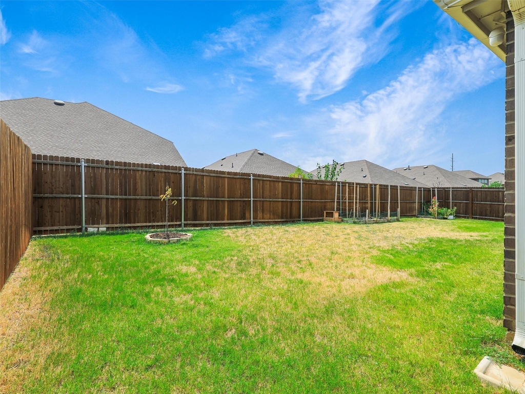 9812 Autumn Leaves Lane - Photo 27