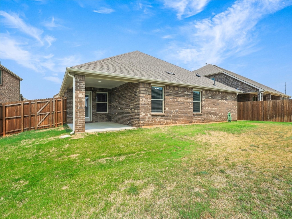 9812 Autumn Leaves Lane - Photo 26