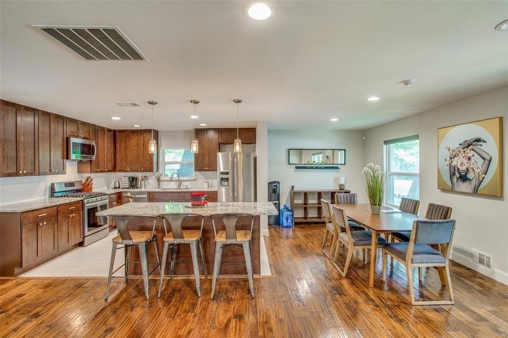 2824 W Kiest Boulevard - Photo 5