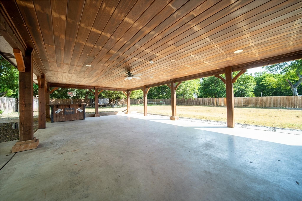 2433 56th Street - Photo 2