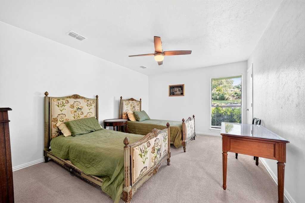 12 Meadowlake Drive - Photo 9
