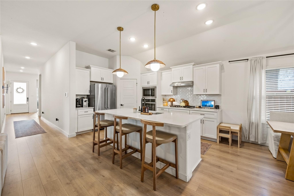 12417 Penson Street - Photo 7