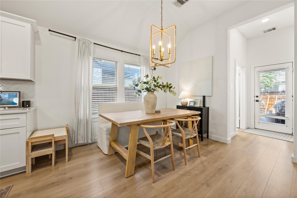 12417 Penson Street - Photo 11