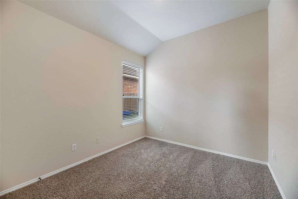 355 Armstrong Lane - Photo 6