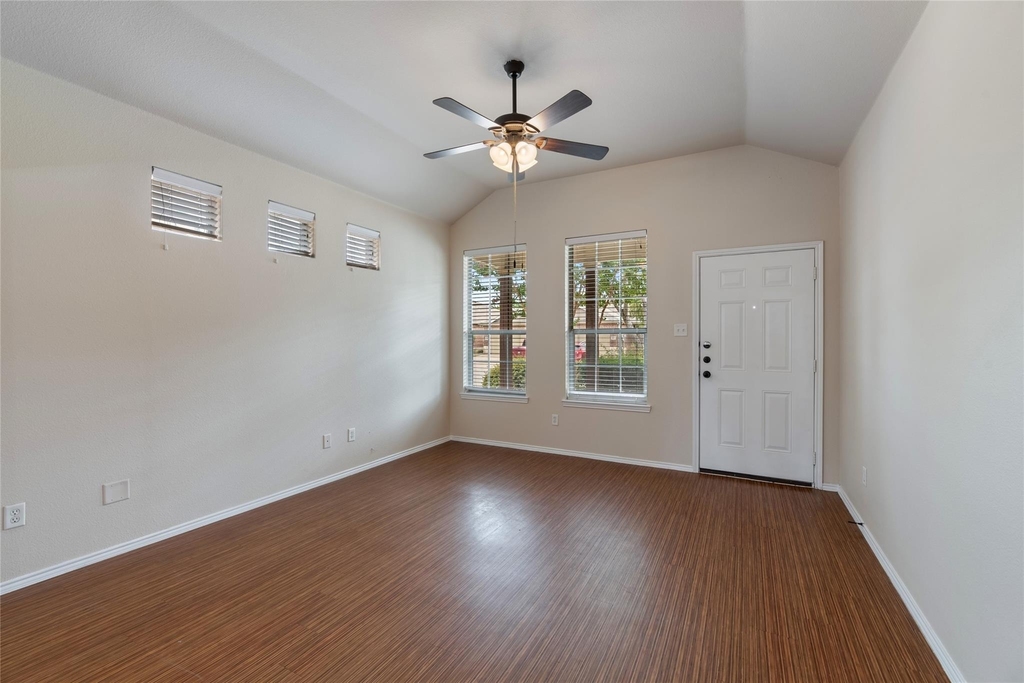 355 Armstrong Lane - Photo 1