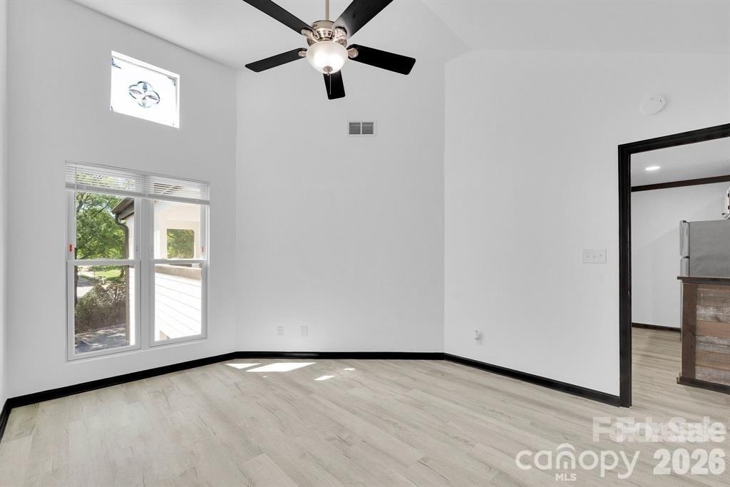 18755 Vineyard Point Lane - Photo 29