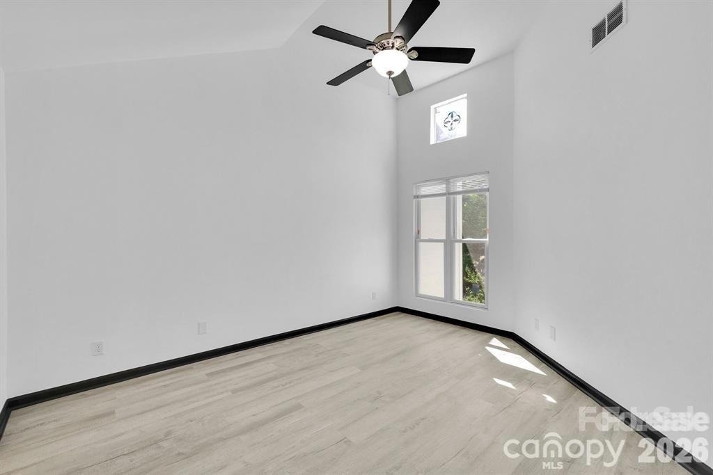 18755 Vineyard Point Lane - Photo 31