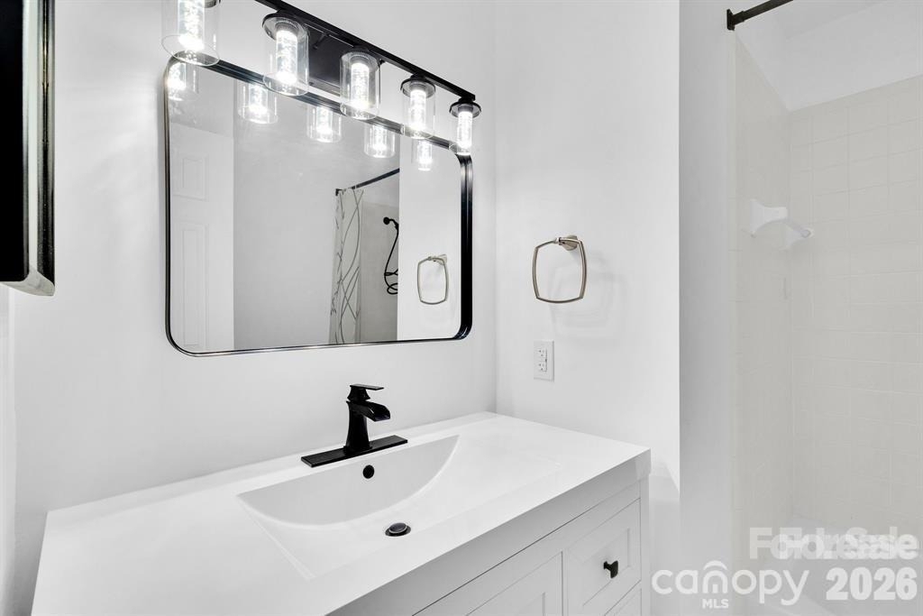 18755 Vineyard Point Lane - Photo 34