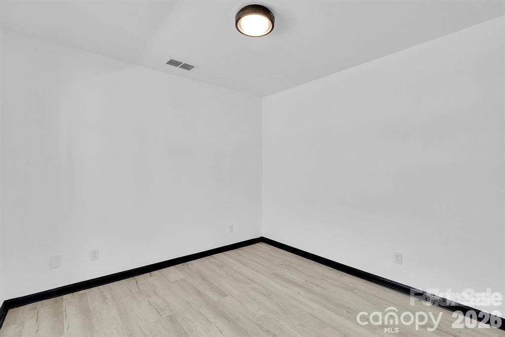 18755 Vineyard Point Lane - Photo 36