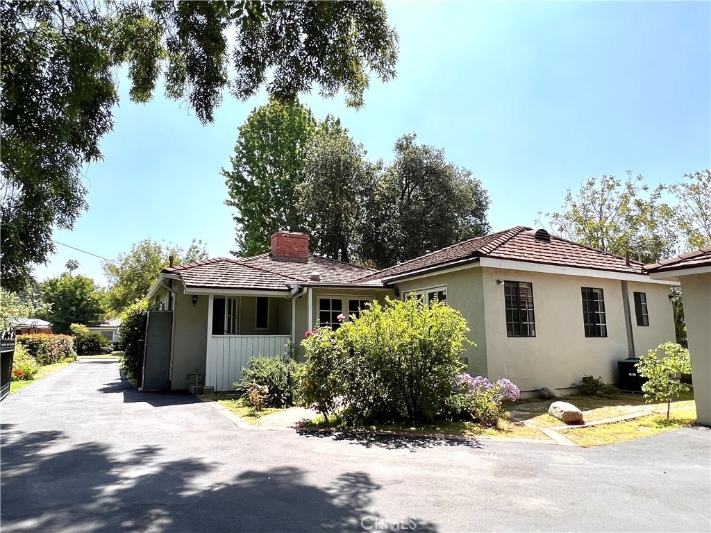 1855 Sharon - Photo 10