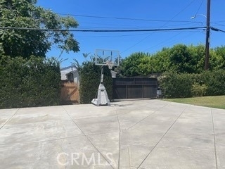 555 Michigan Boulevard - Photo 3
