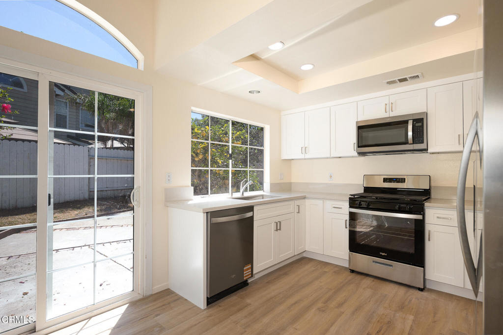 2510 Seadrift Court - Photo 6