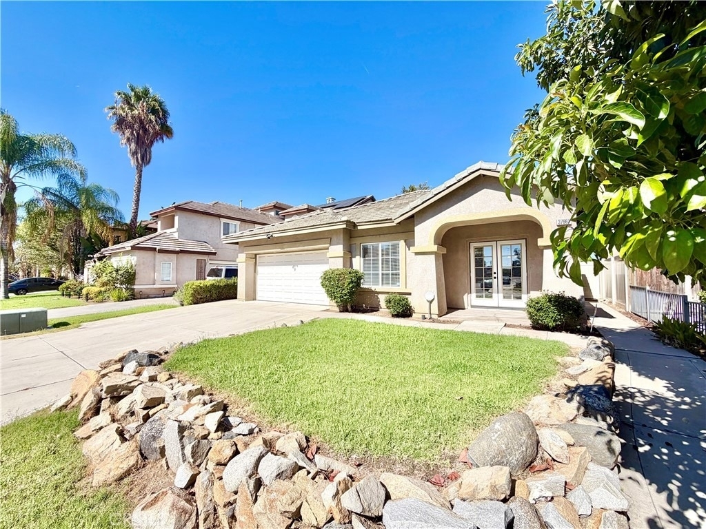 37961 Veranda Way - Photo 2