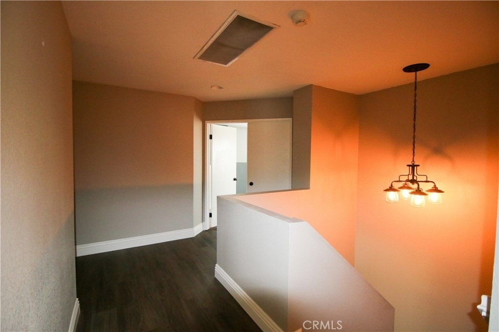 25352 Mountain Springs Street - Photo 9