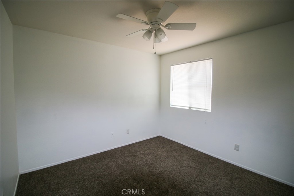 25352 Mountain Springs Street - Photo 21