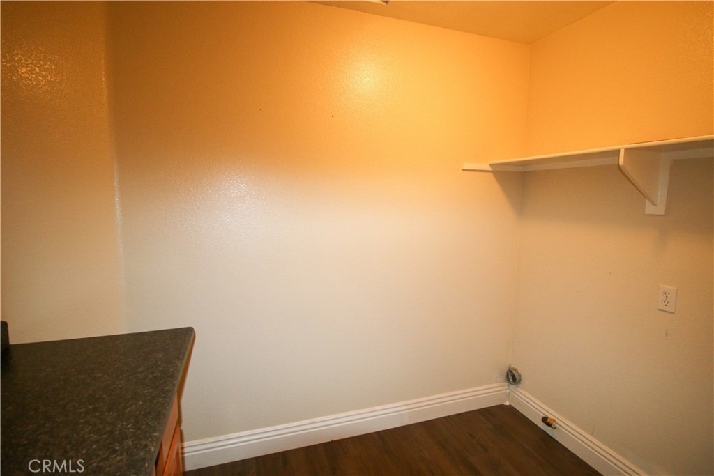 25352 Mountain Springs Street - Photo 16