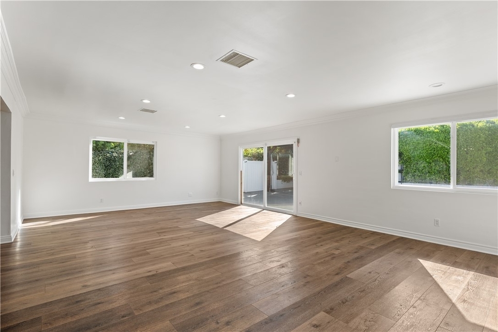 6515 Kenwater - Photo 13