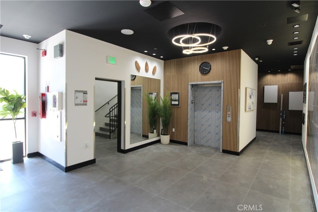 8016 Fair - Photo 1