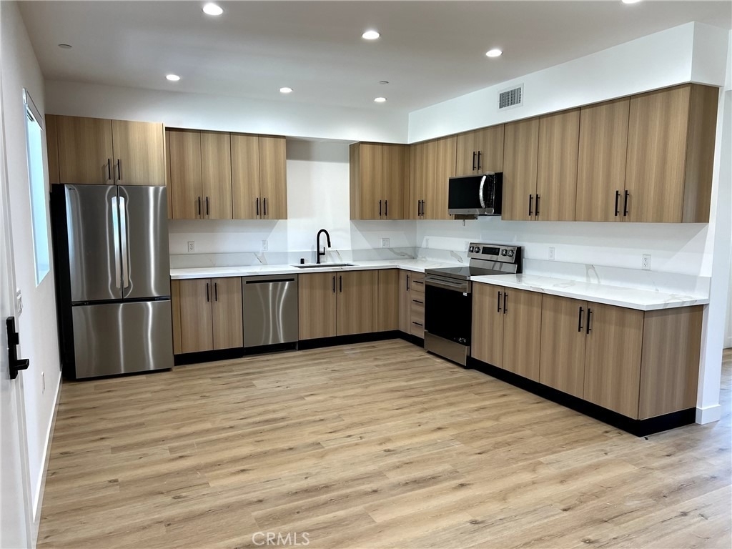 8016 Fair - Photo 25