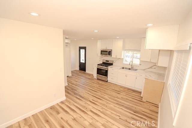 11272 Herrick - Photo 5