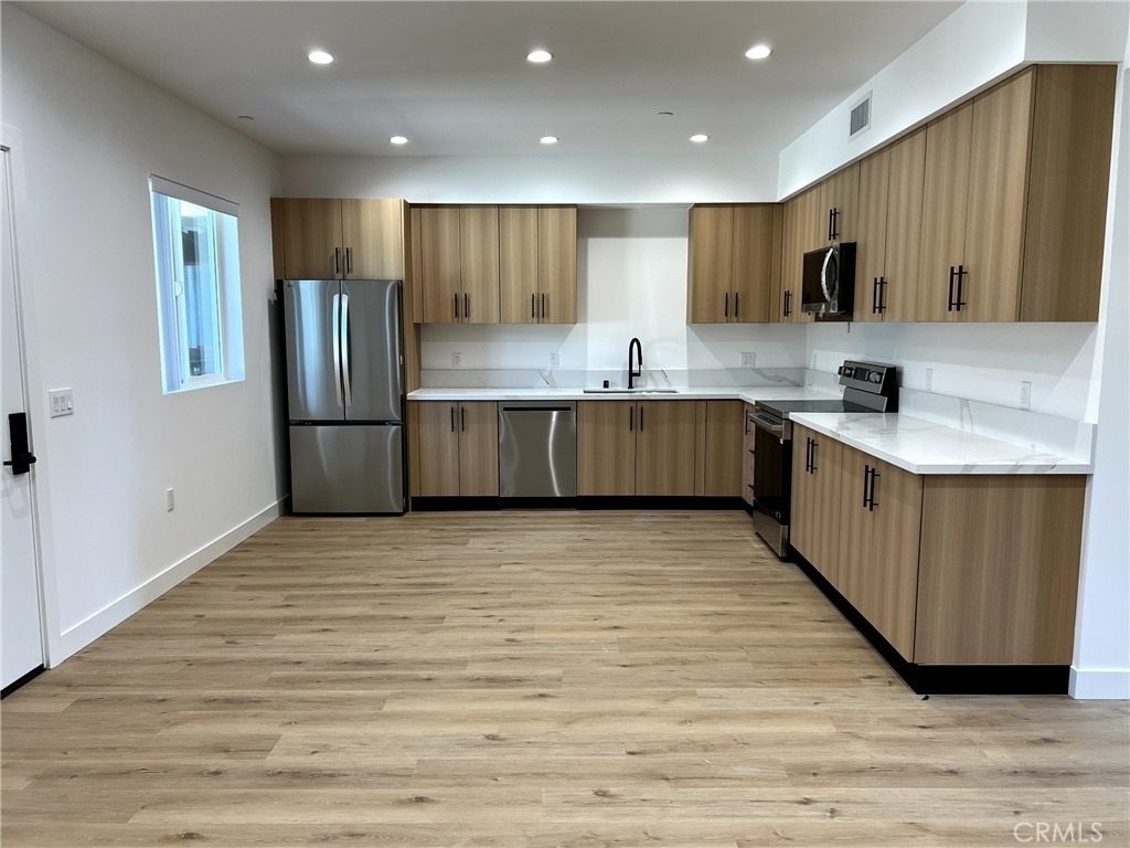 8016 Fair - Photo 18