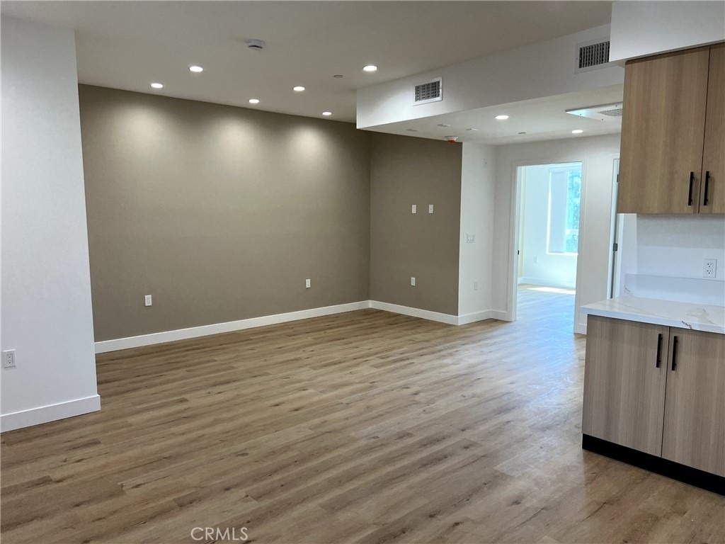 8016 Fair - Photo 29