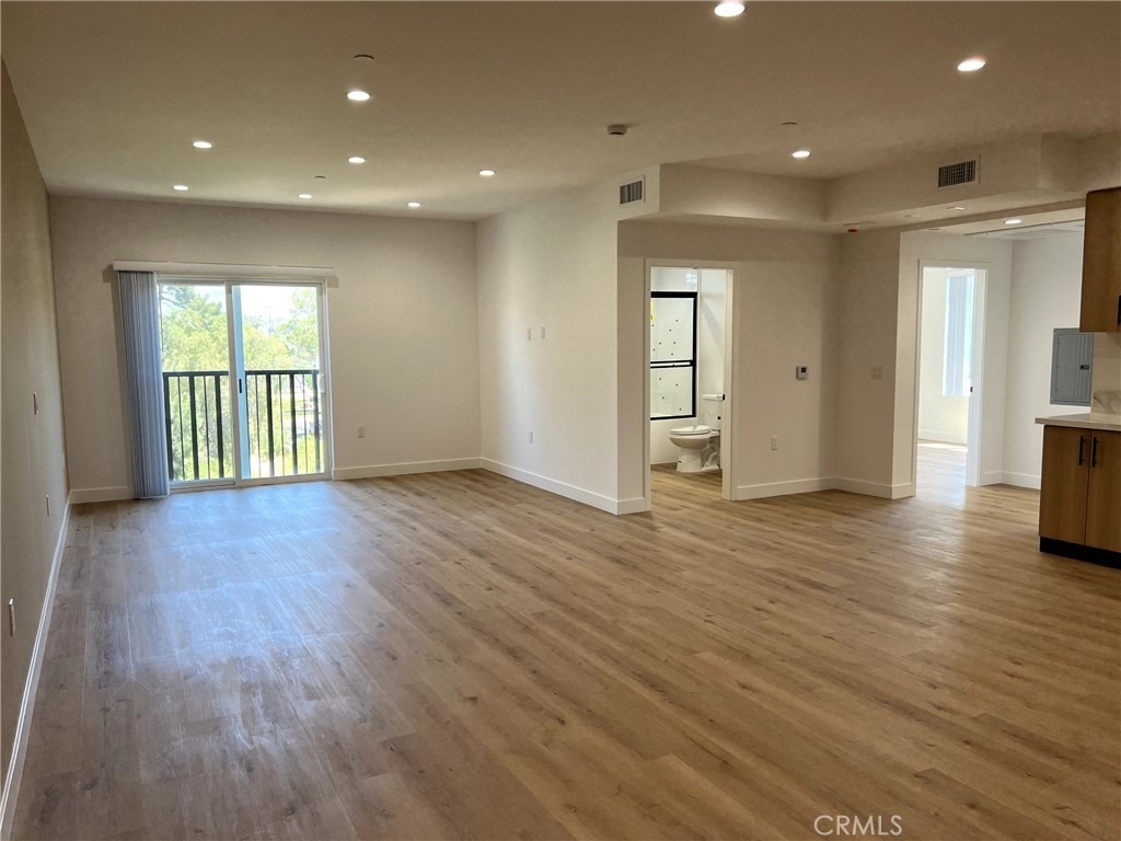 8016 Fair - Photo 31