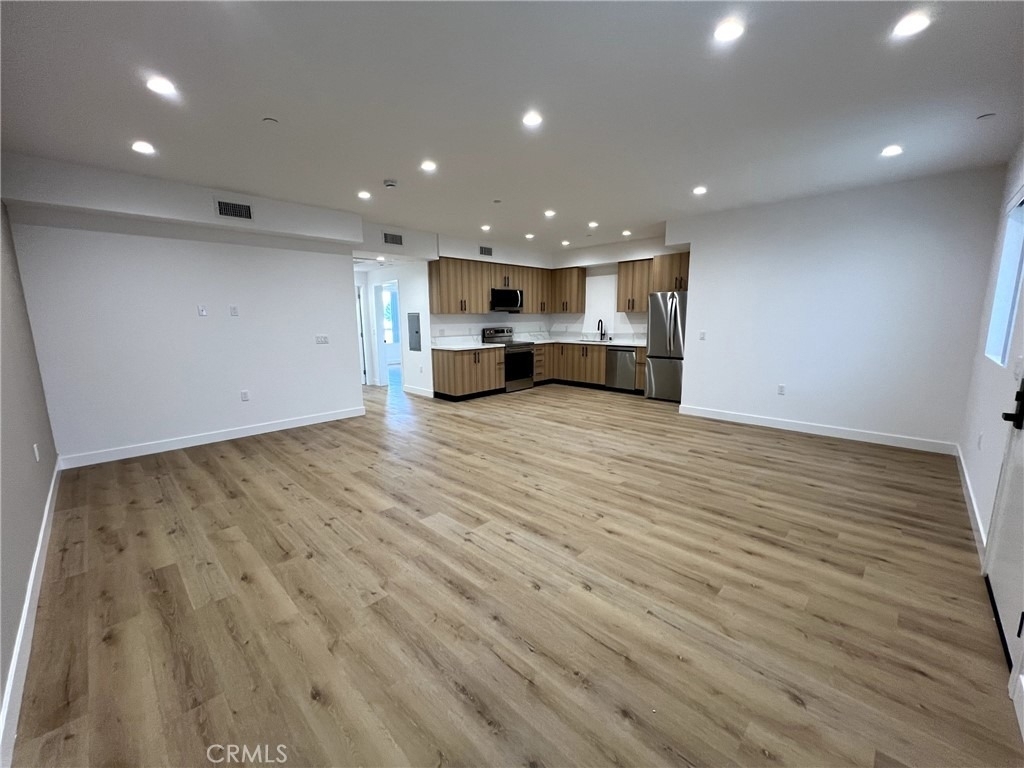 8016 Fair - Photo 35
