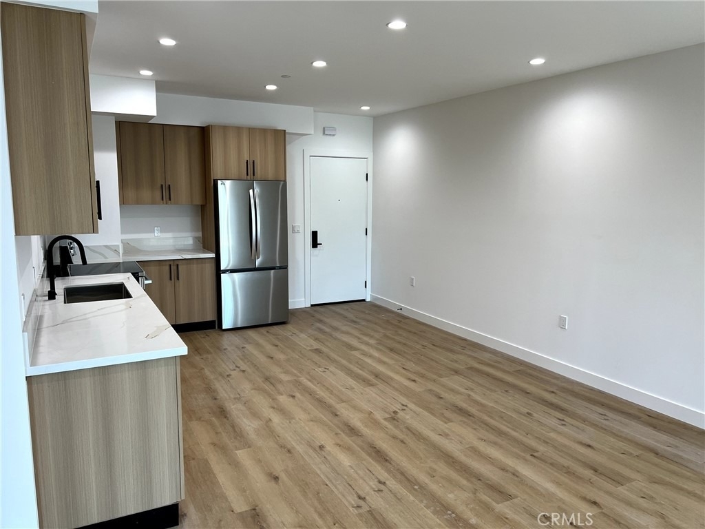 8016 Fair - Photo 16