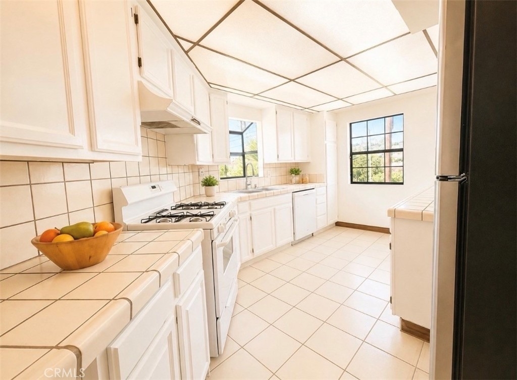5034 Templeton - Photo 3