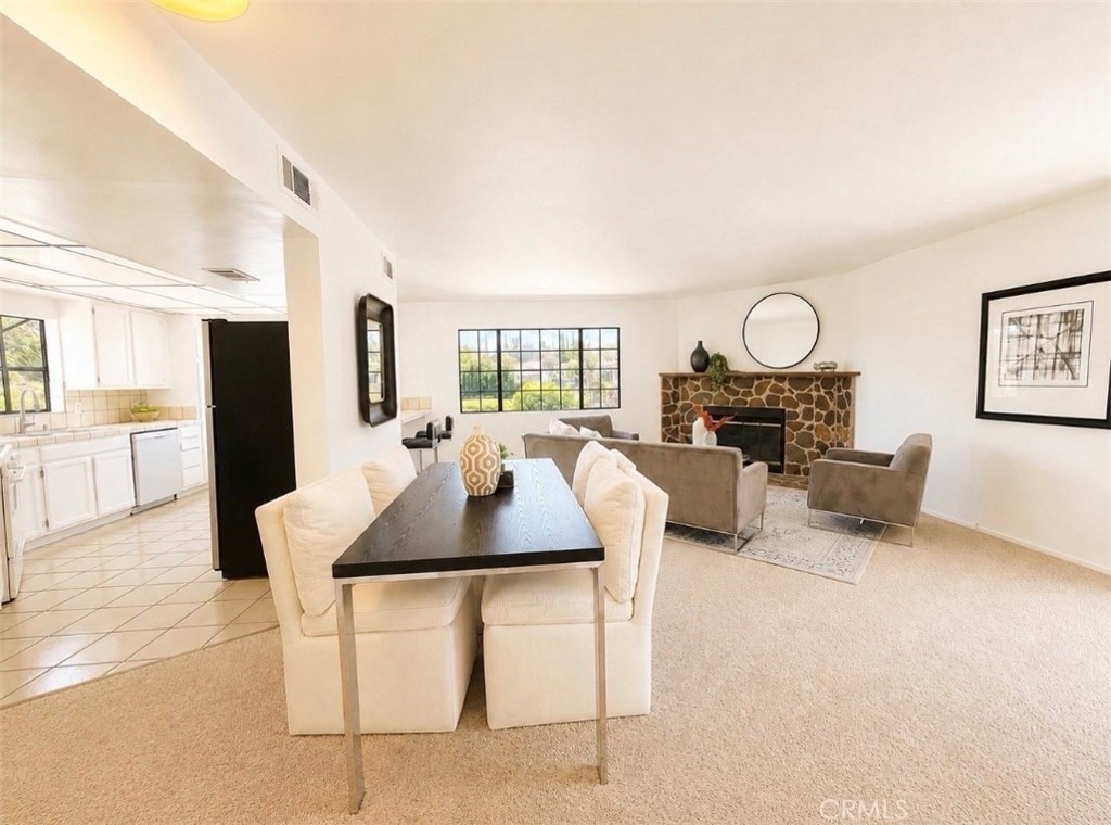 5034 Templeton - Photo 2