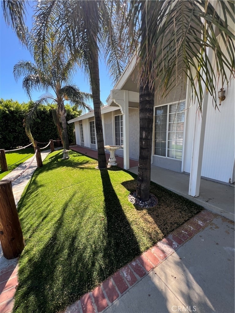 13747 Polk Street - Photo 8
