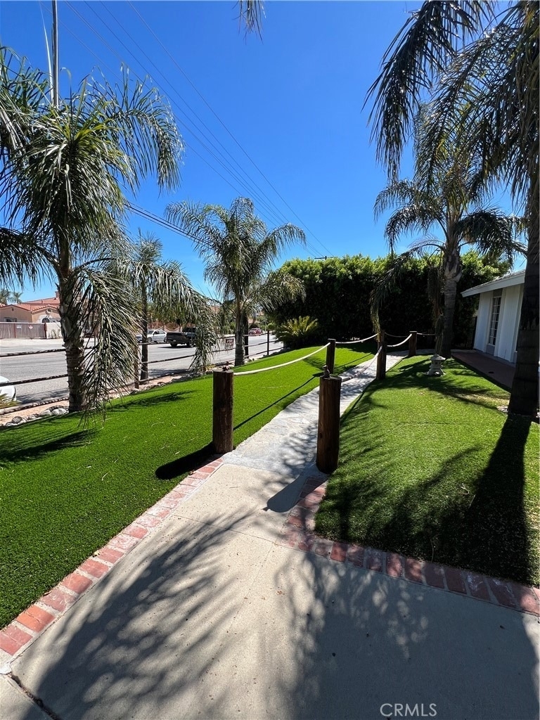 13747 Polk Street - Photo 7