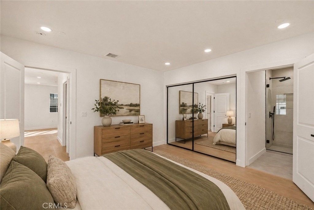 5732 Stansbury Avenue - Photo 9