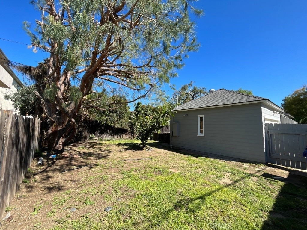 14659 Killion Street - Photo 18