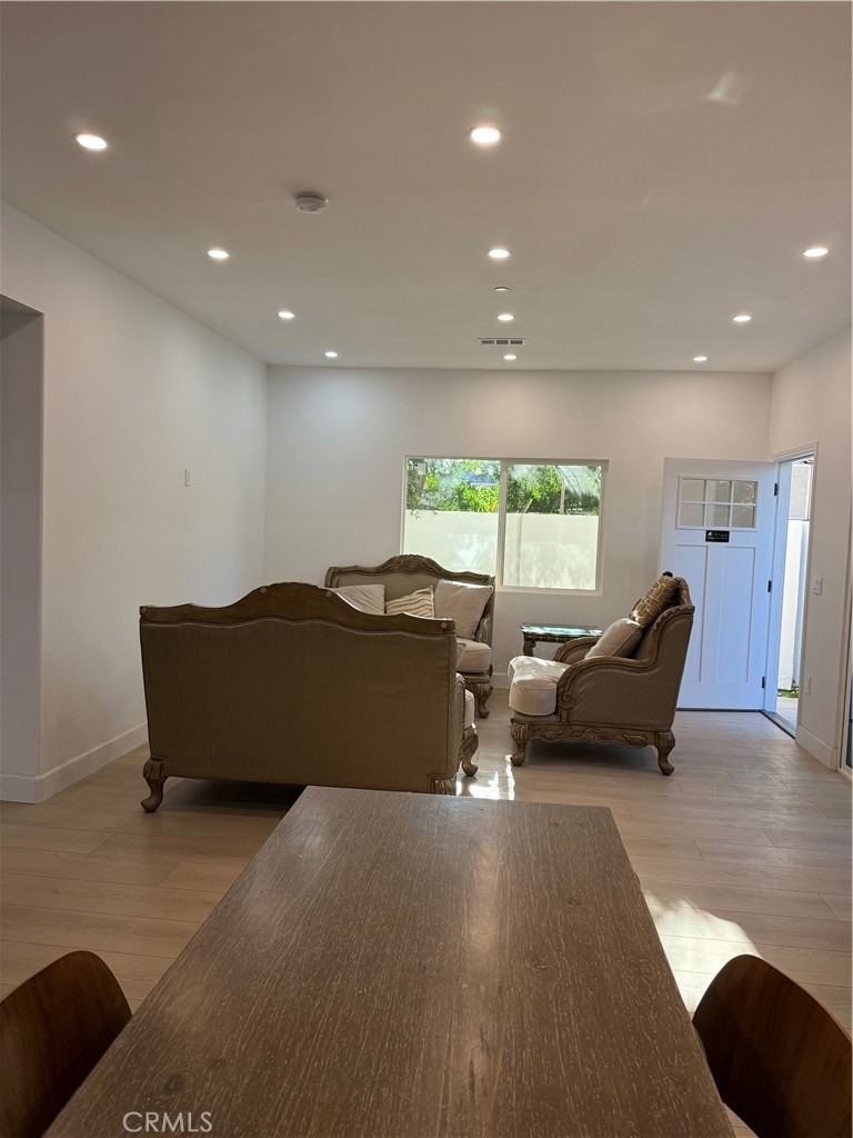7035 Rhea - Photo 8