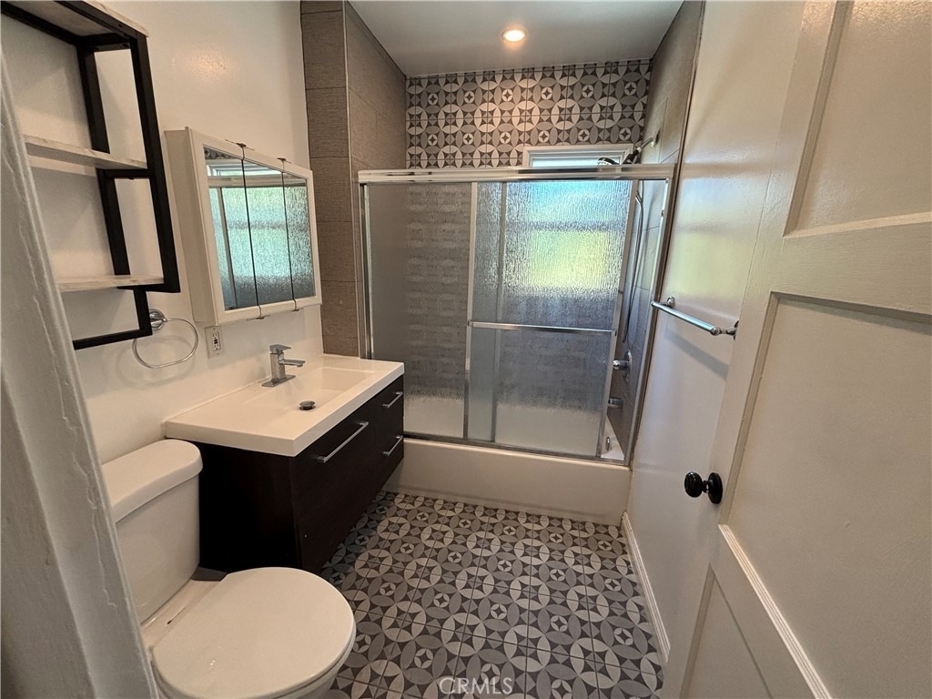 6529 Aura Avenue - Photo 16