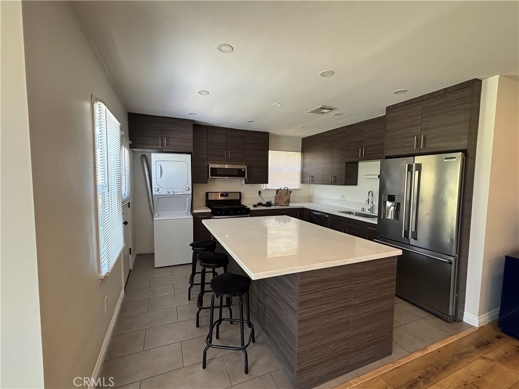 6529 Aura Avenue - Photo 4