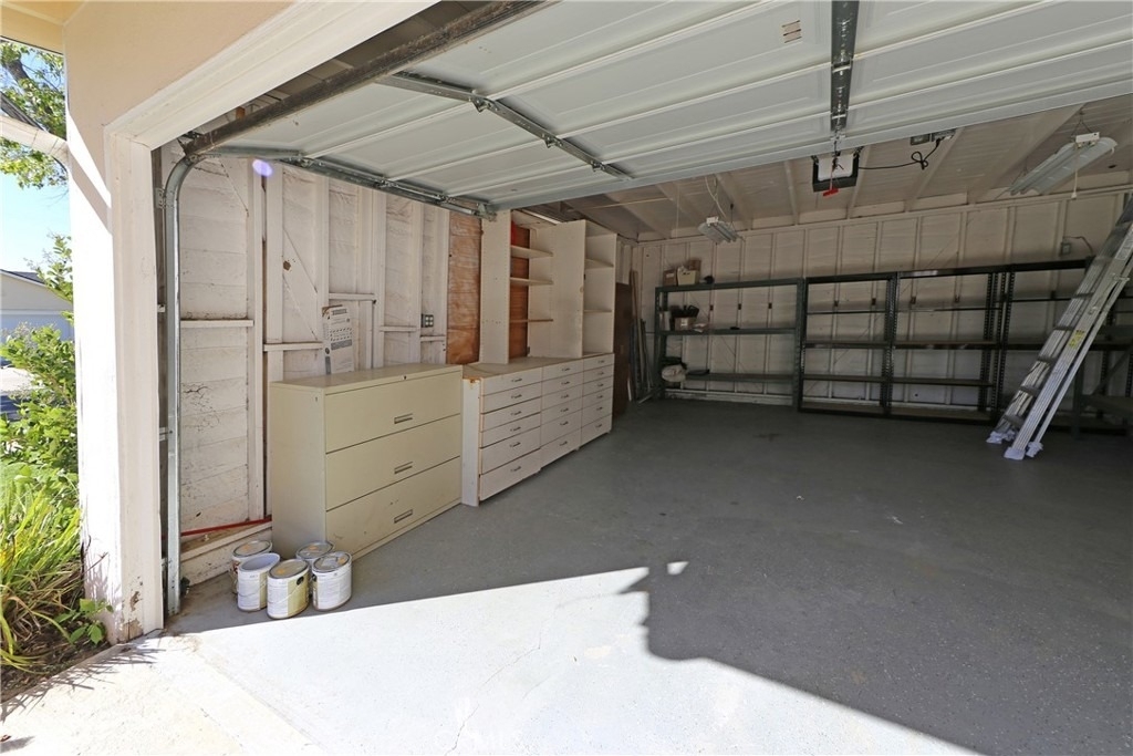 5754 Wish Avenue - Photo 12