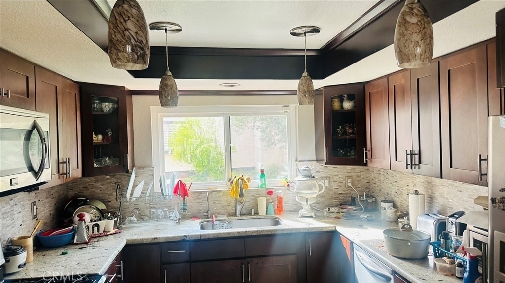 5711 Owensmouth - Photo 7