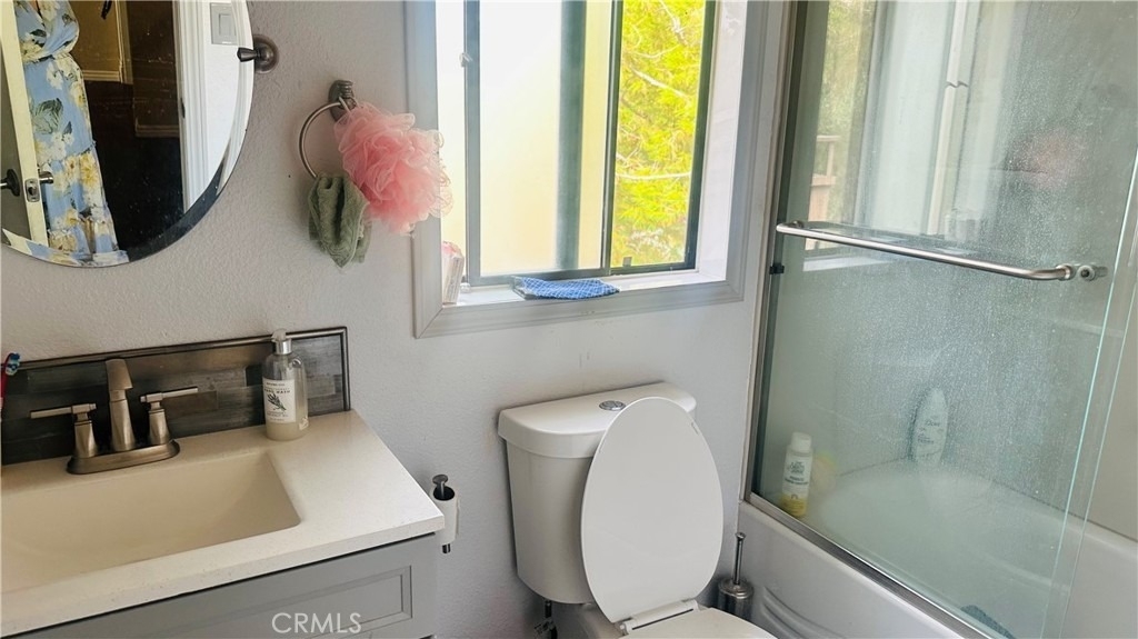 5711 Owensmouth - Photo 11