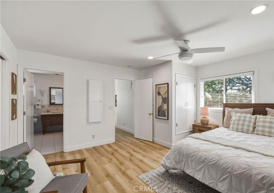 2611 Alvord Lane - Photo 9