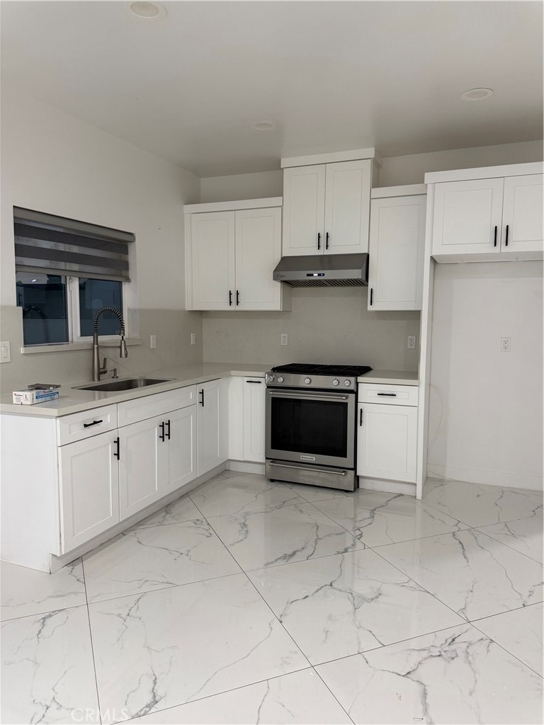 5678 Oak Pl - Photo 3