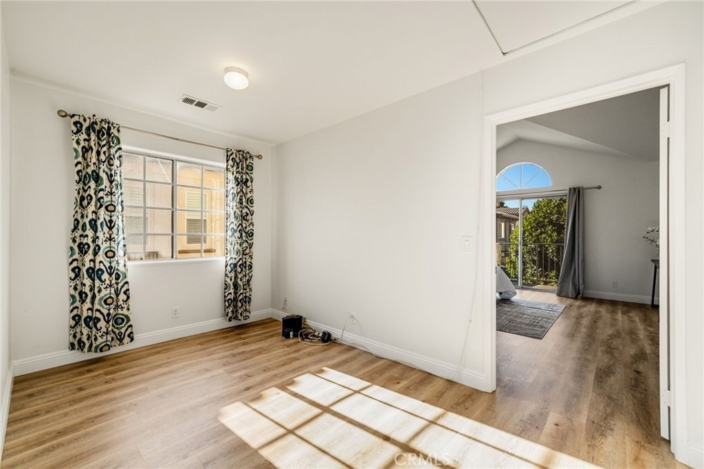 11463 1/2 Excelsior Drive - Photo 14