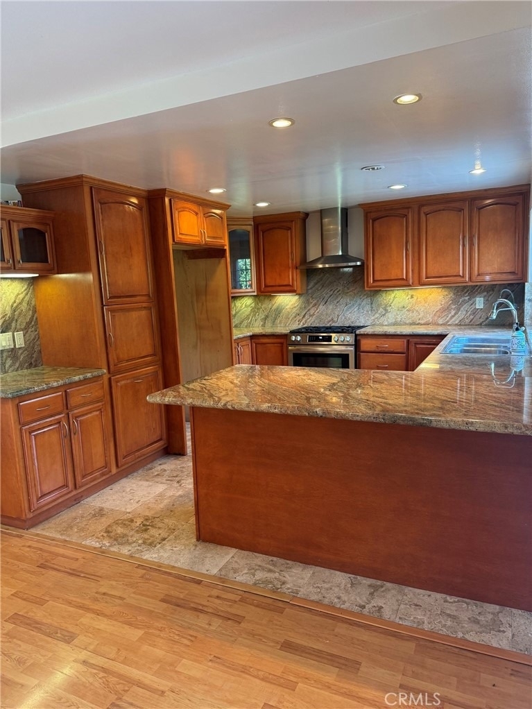 5355 Duncannon Ave - Photo 8