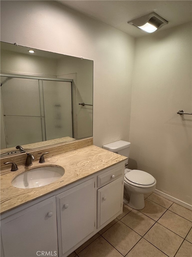 5355 Duncannon Ave - Photo 24