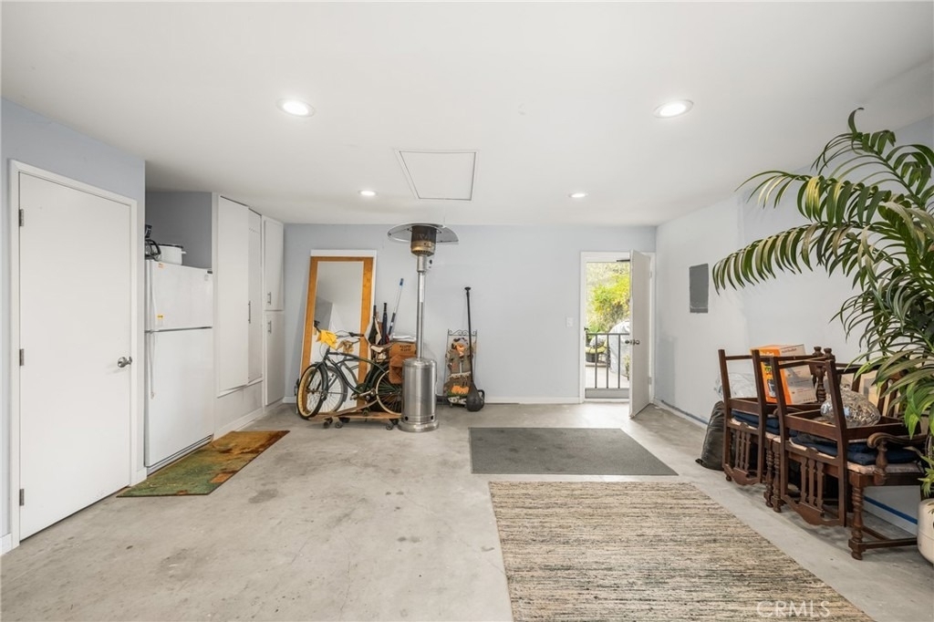 19301 Maynard Way - Photo 20